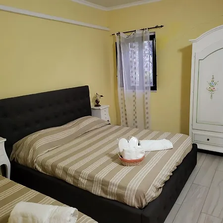 Aparthotel Luxury Jacuzzi Filomena 4*